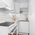 Apartmán Ocean-view Haven: Take A Swim From Your Window!